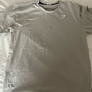 grey gymshark t shirt